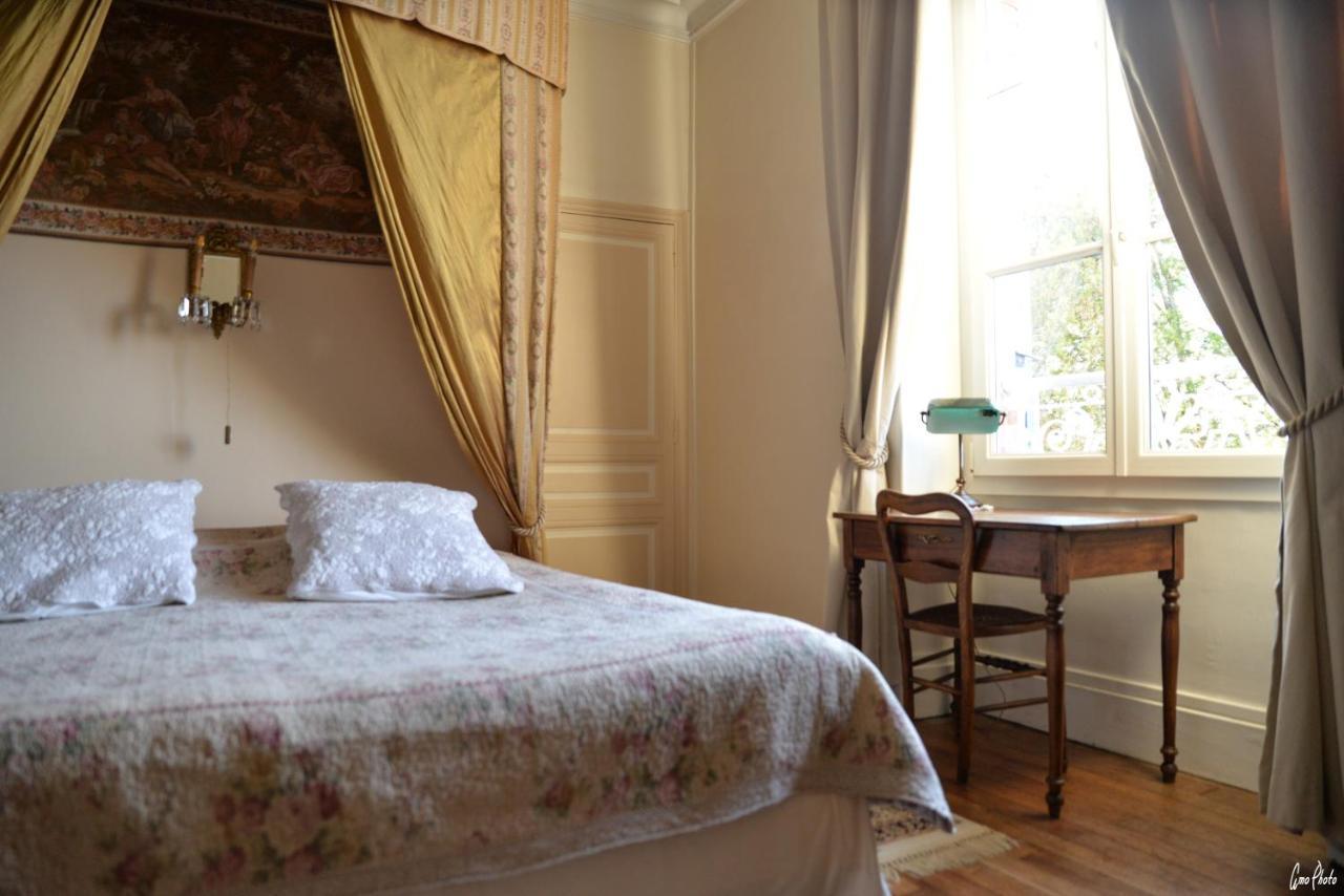 L'Oustal Bed & Breakfast Бурж Екстериор снимка
