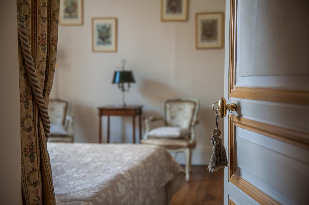 L'Oustal Bed & Breakfast Бурж Екстериор снимка